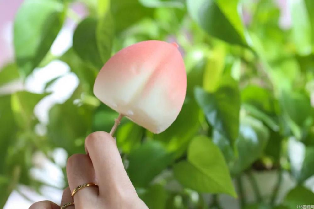 吃完17个桃子冰淇淋,你觉得哪款最好吃?(图4) 吃完17个桃子冰淇淋,你觉得哪款最好吃?(4)