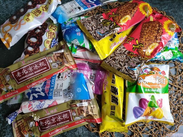 盘点那些5毛钱能买到的雪糕和冰棍，满满的童年回忆，你吃过几种(1)