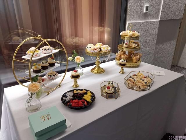 深圳蛋糕团购送货上门（5家私人定制独一一份的礼）(9)