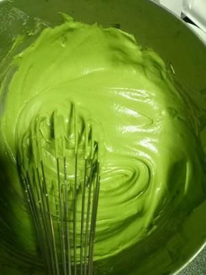 巧克力脆皮梦龙雪糕做法（不用搅拌没有冰渣熟蛋版的冰淇淋）(7)