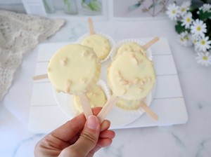 白巧克力脆皮雪糕的做法（入口即化无需打发）(13)