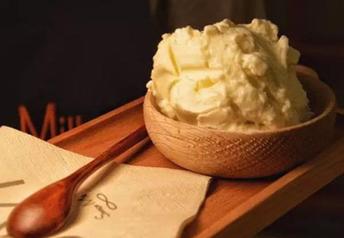 冰淇淋甜筒皮怎么做（现在学做冰淇淋脆皮蛋筒完美融合）(10)