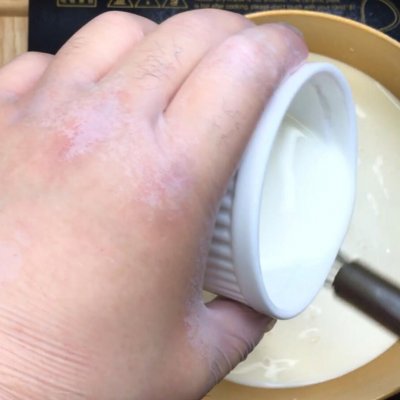 老式奶油雪糕怎么做（制作简单满满小时候的味道）(6)