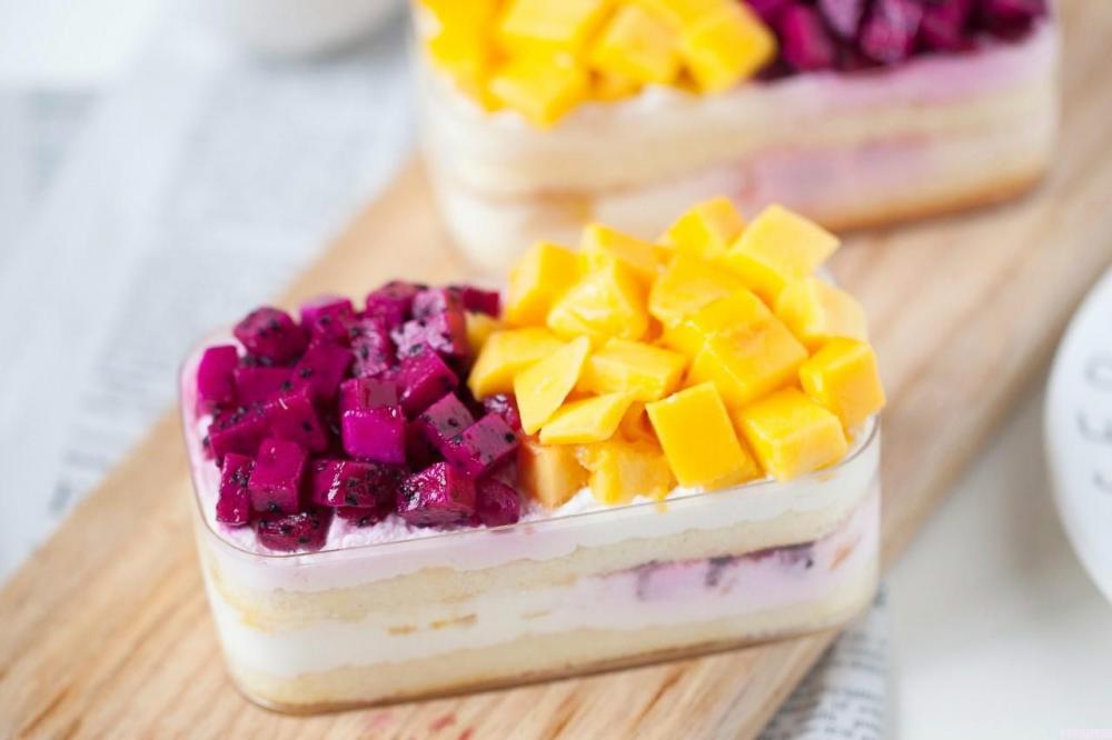 水果冰淇淋蛋糕做法（冰淇淋蛋糕的做法窍门）(1)