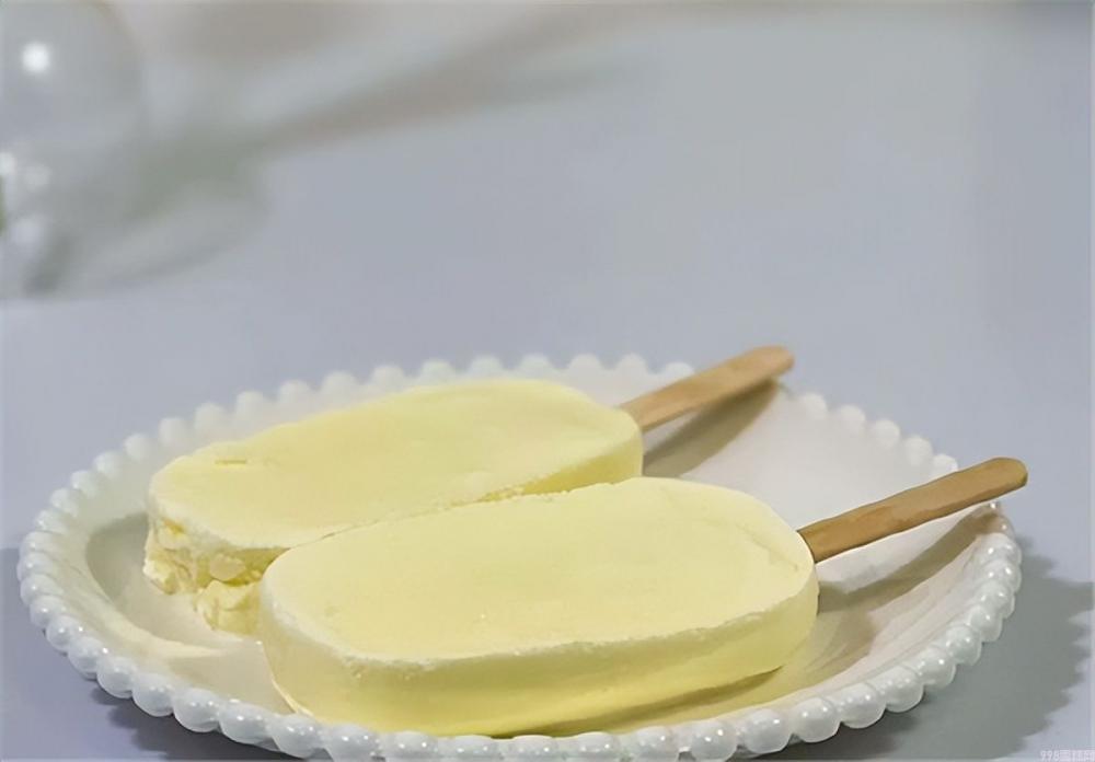 热的雪糕怎么做（教你教你在家做小布丁雪糕）(1)