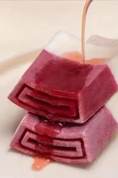 伊利甄稀冰淇淋多少钱一个(伊利冰淇淋图片大全 价格表)(图19) 伊利甄稀冰淇淋多少钱一个(伊利冰淇淋图片大全 价格表)(19)